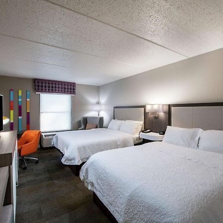 Hampton Inn Гейнсвил Екстериор снимка