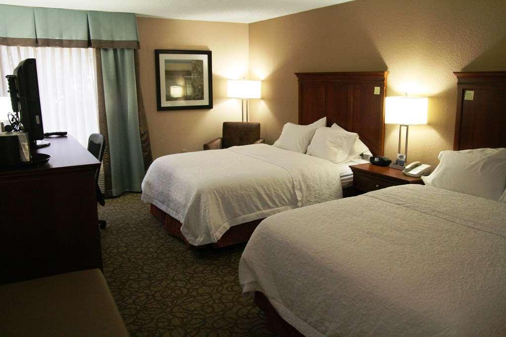 Hampton Inn Гейнсвил Стая снимка