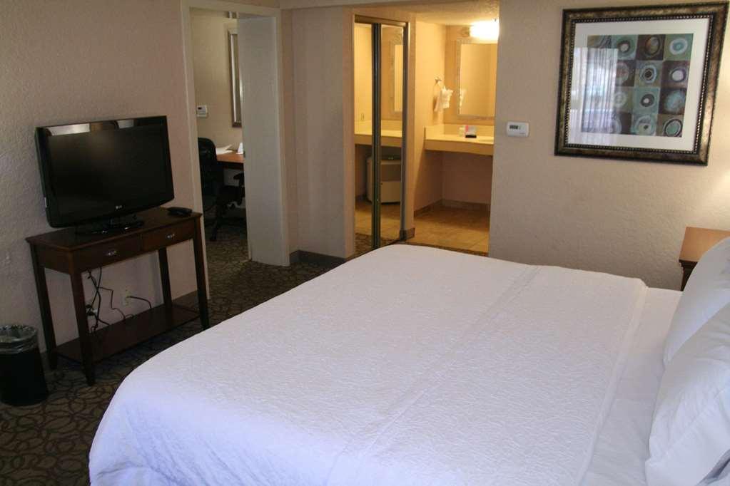Hampton Inn Гейнсвил Стая снимка