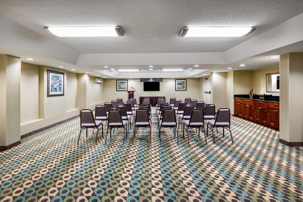 Hampton Inn Гейнсвил Съоръжения снимка