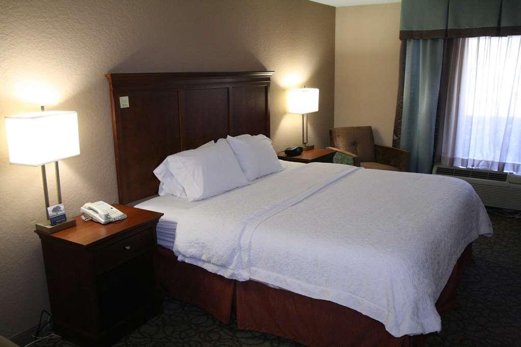 Hampton Inn Гейнсвил Стая снимка