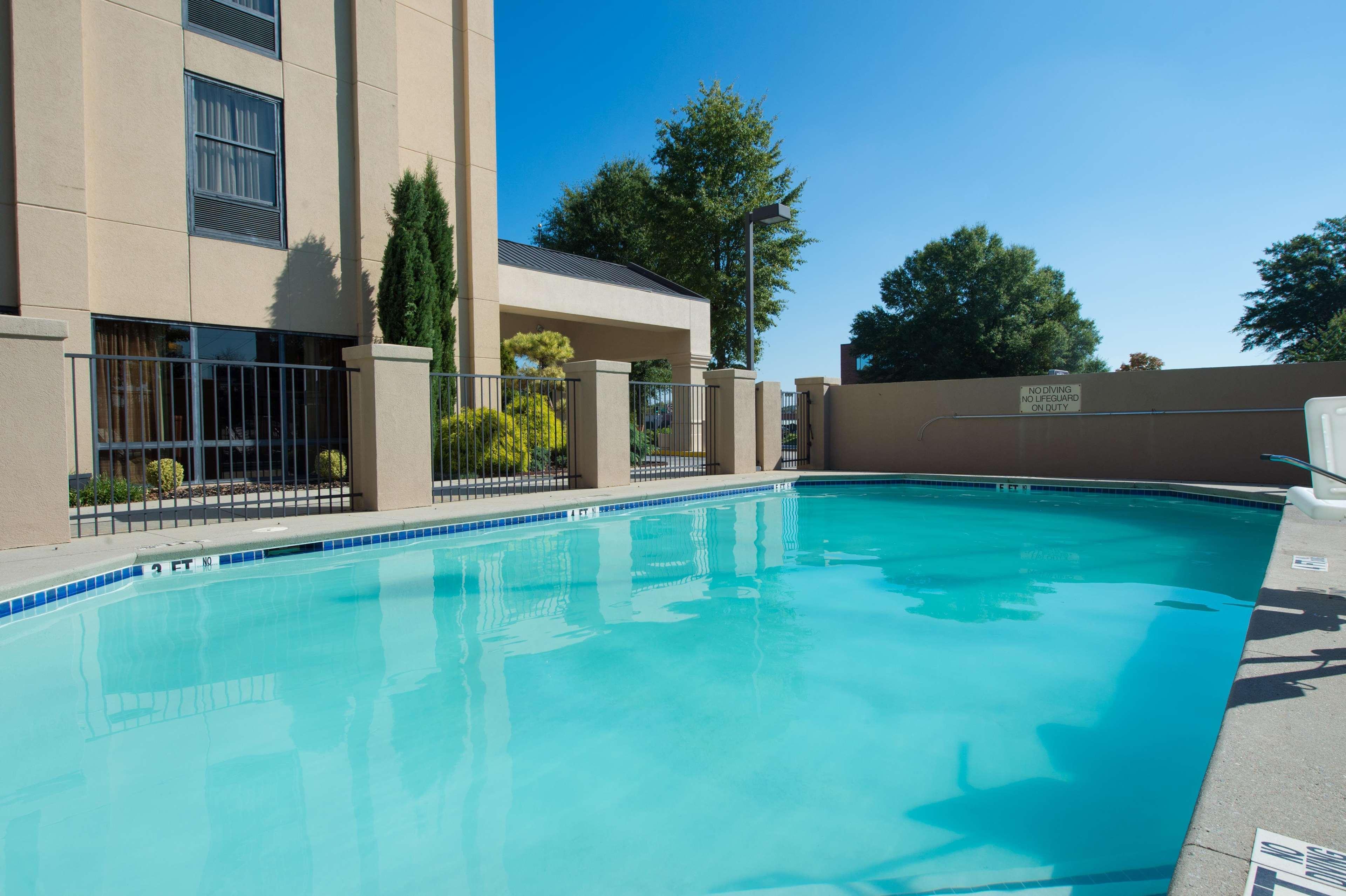 Hampton Inn Гейнсвил Екстериор снимка